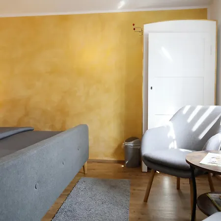 Am Treiser Kiosk Guest house Treis-Karden