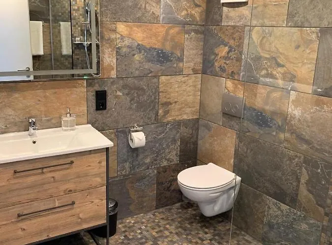 בית הארחה Am Treiser Kiosk טריס-קארדן