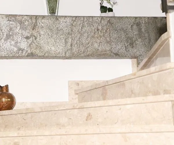 招待所 Am Treiser Kiosk